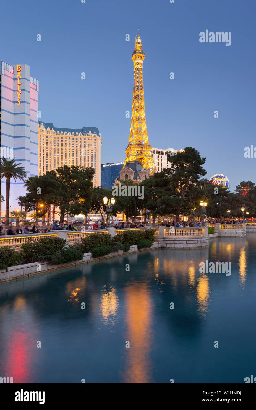 Paris Hotel in Las Vegas, Lake Bellagio, Strip, South Las Vegas Boulevard, Las Vegas, Nevada, USA Stockfoto