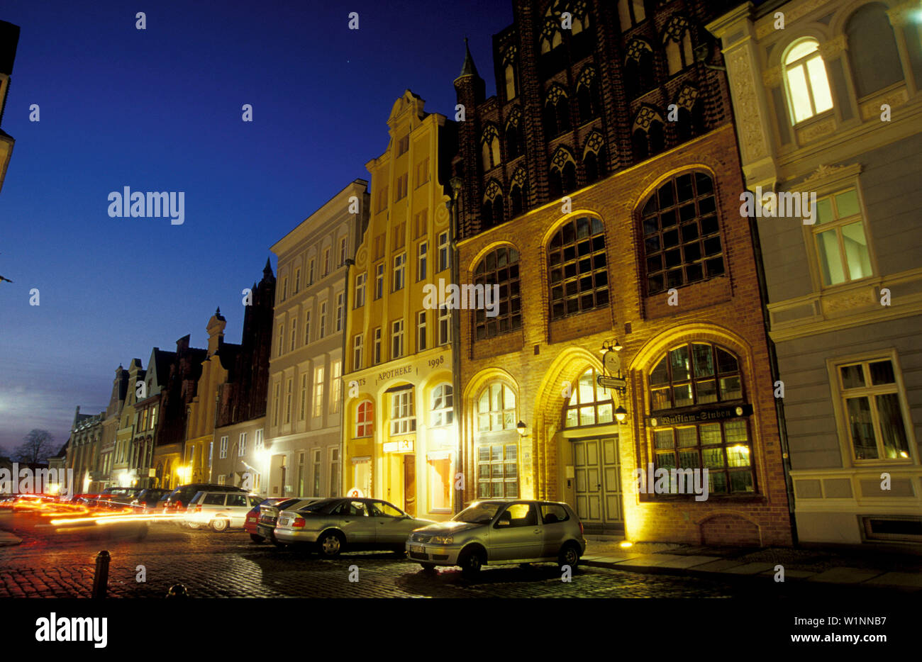 Stralsund-Marktplatz mit Wulflamhaus, Mecklenburg-Vorpommern, Deutschland, Europa Stockfoto