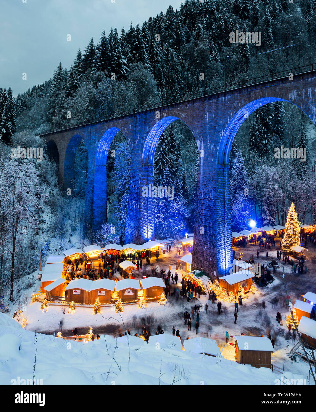 Ravennaschlucht Weihnachtsmarkt Fotos Und Bildmaterial In Hoher Ravennaschlucht Weihnachtsmarkt Fotos Und Bildmaterial In Hoher