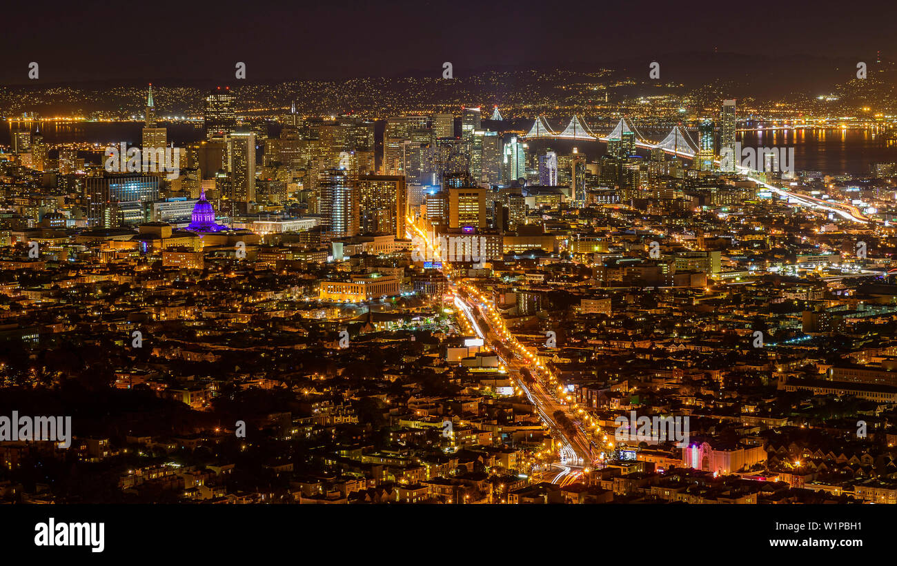 In der Nacht von San Francisco, Kalifornien, USA Stockfoto