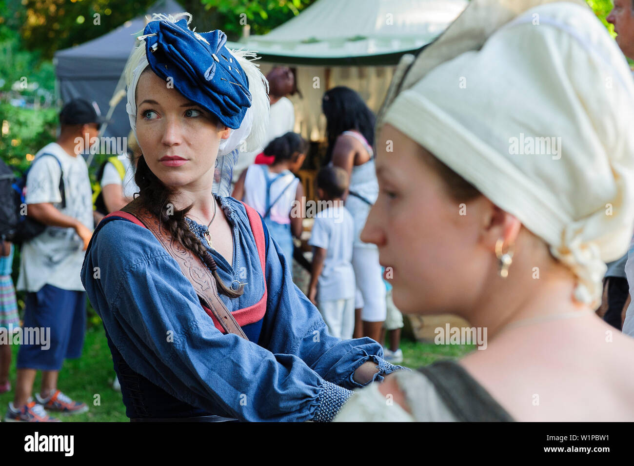 Mittelalterliches Fest, mittelalterliche Festival Leute in Kostümen, Schweden Stockfoto
