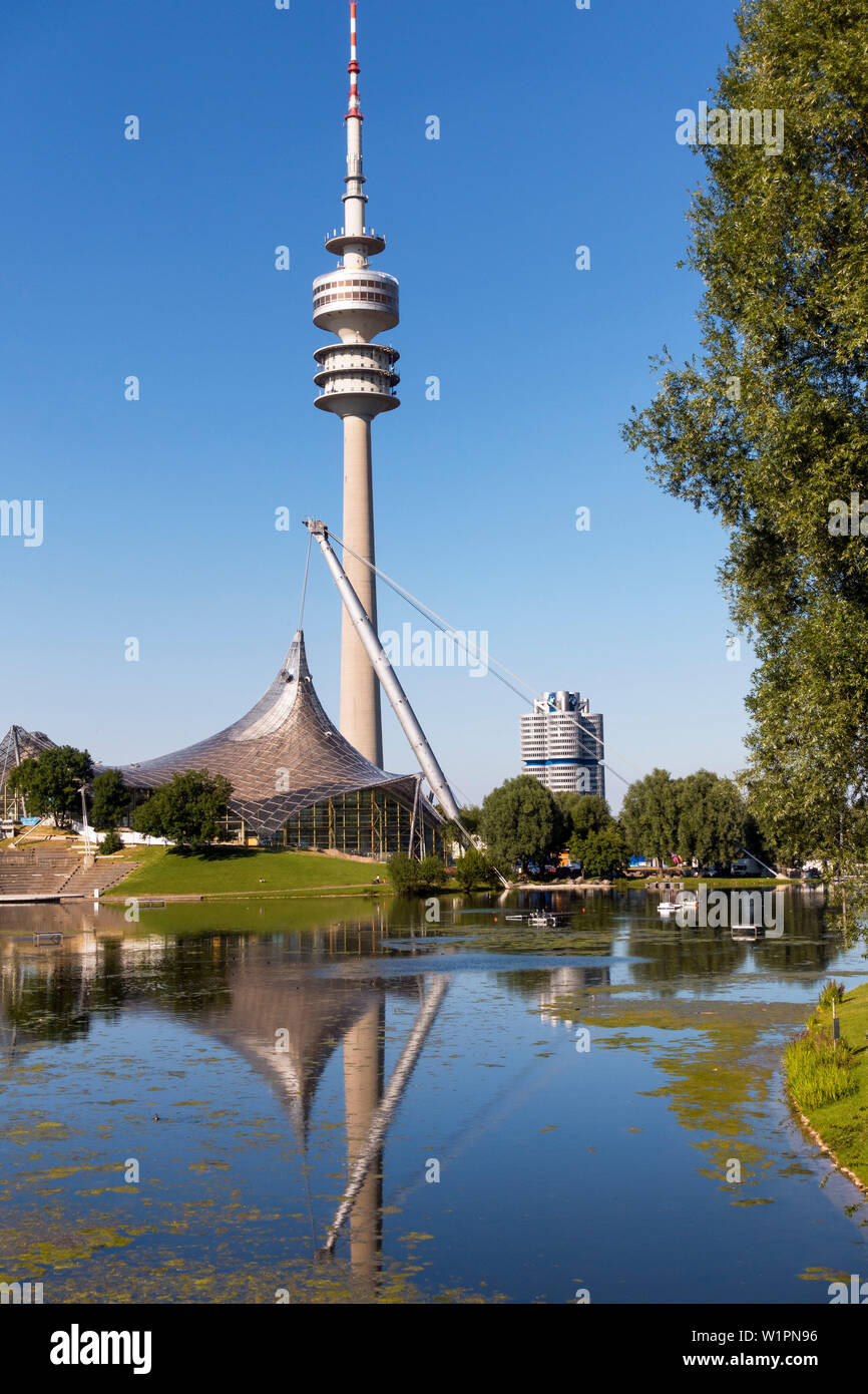 Olympiastadion München, Fernsehturm, BMW-Haus, München, Bayern, Deutschland Stockfoto