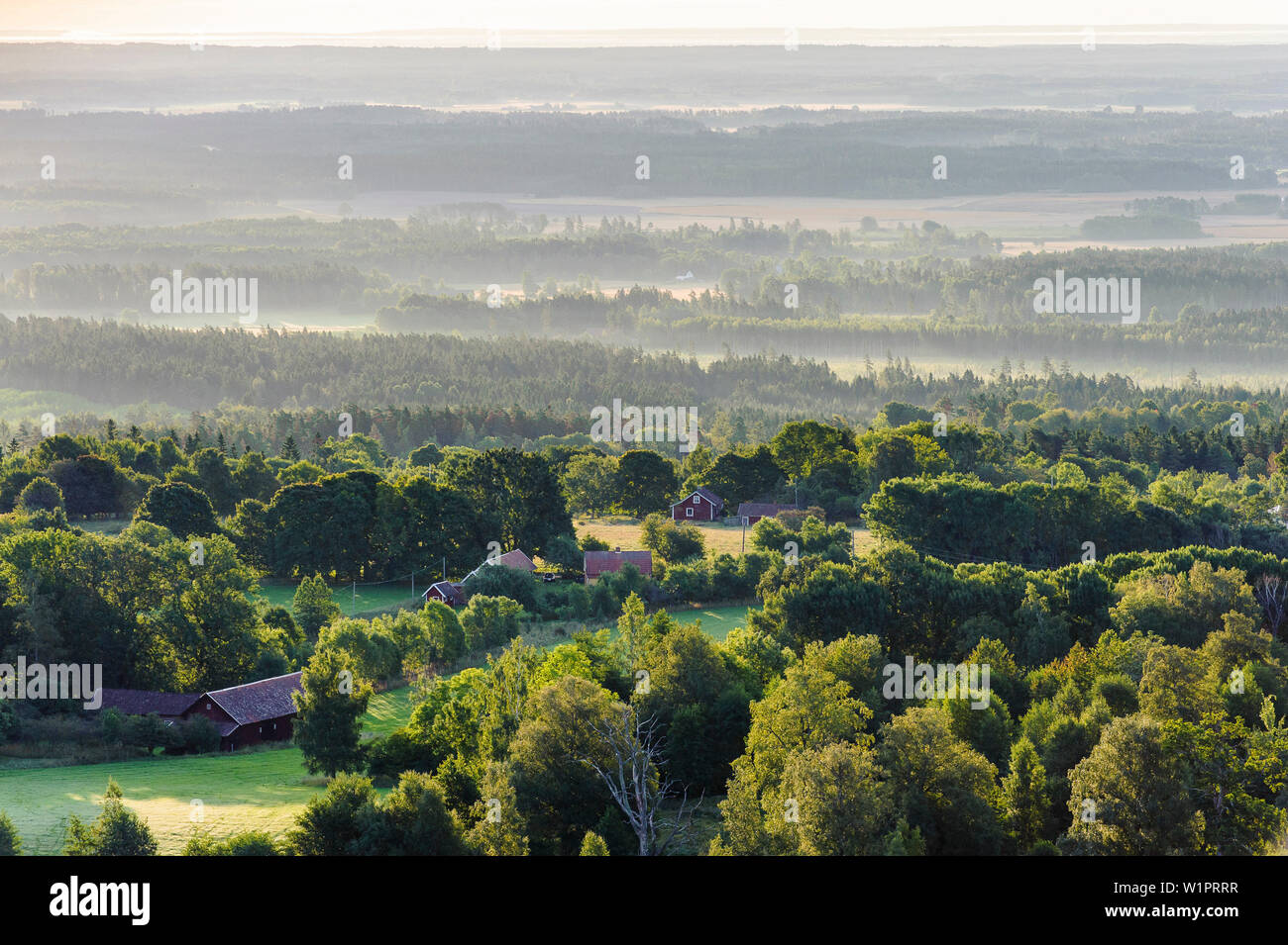 Blick vom Tafelberg, Kinnekulle Nationalpark - zwischen Linköping und Halmstad, Vänernsee, Schweden Stockfoto