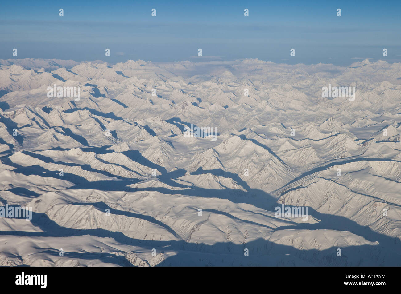 Weiß Himalaya Gebirge von oben, Indien, Asien Stockfoto