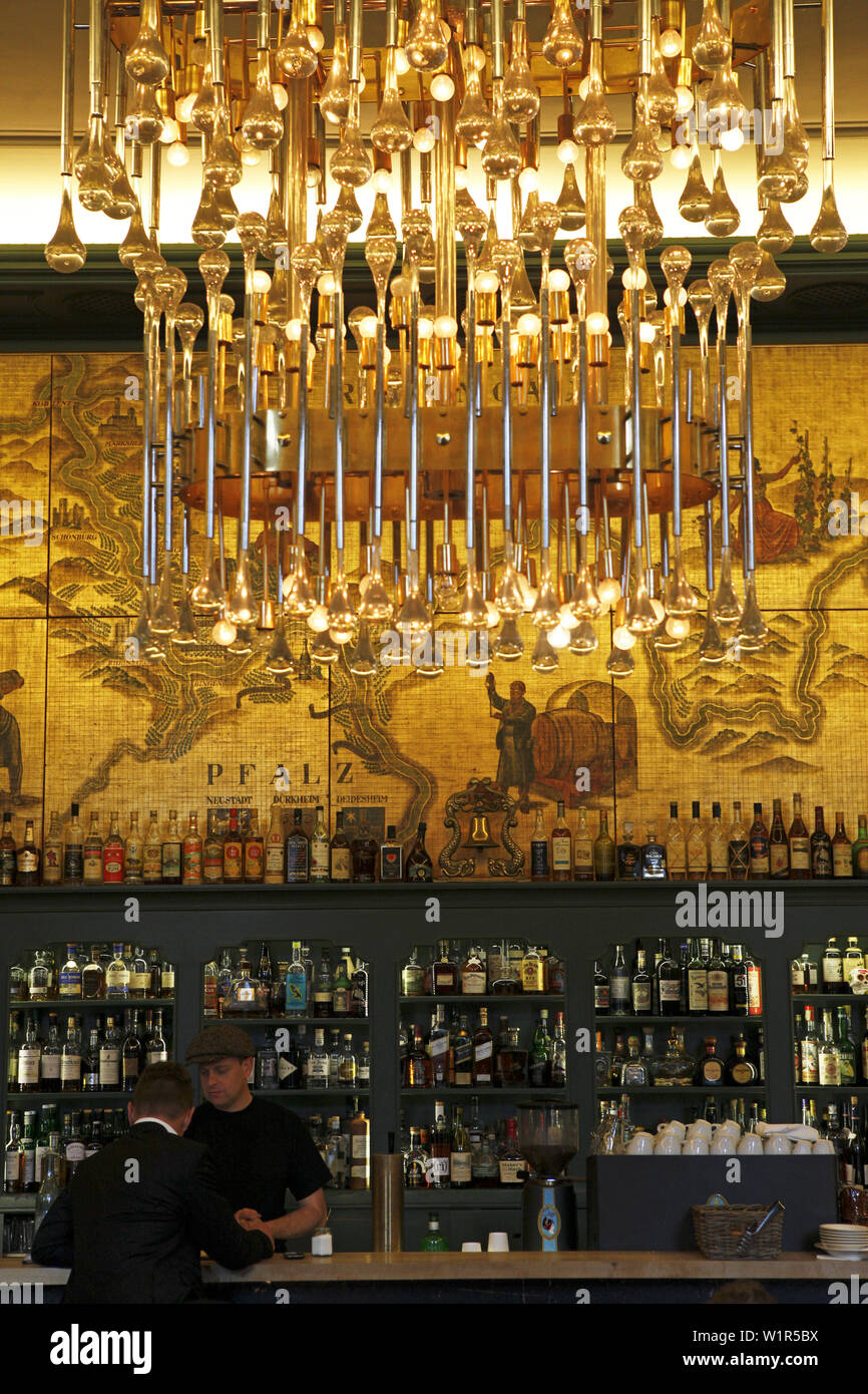 Goldene Bar im Haus der Kunst, München, Oberbayern, Bayern, Deutschland Stockfoto