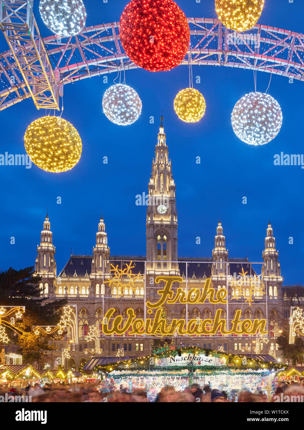 Weihnachtsmarkt vor dem Rathaus, Rathaus Park, 1. Bezirk Innere Stadt, Wien, Österreich Stockfoto