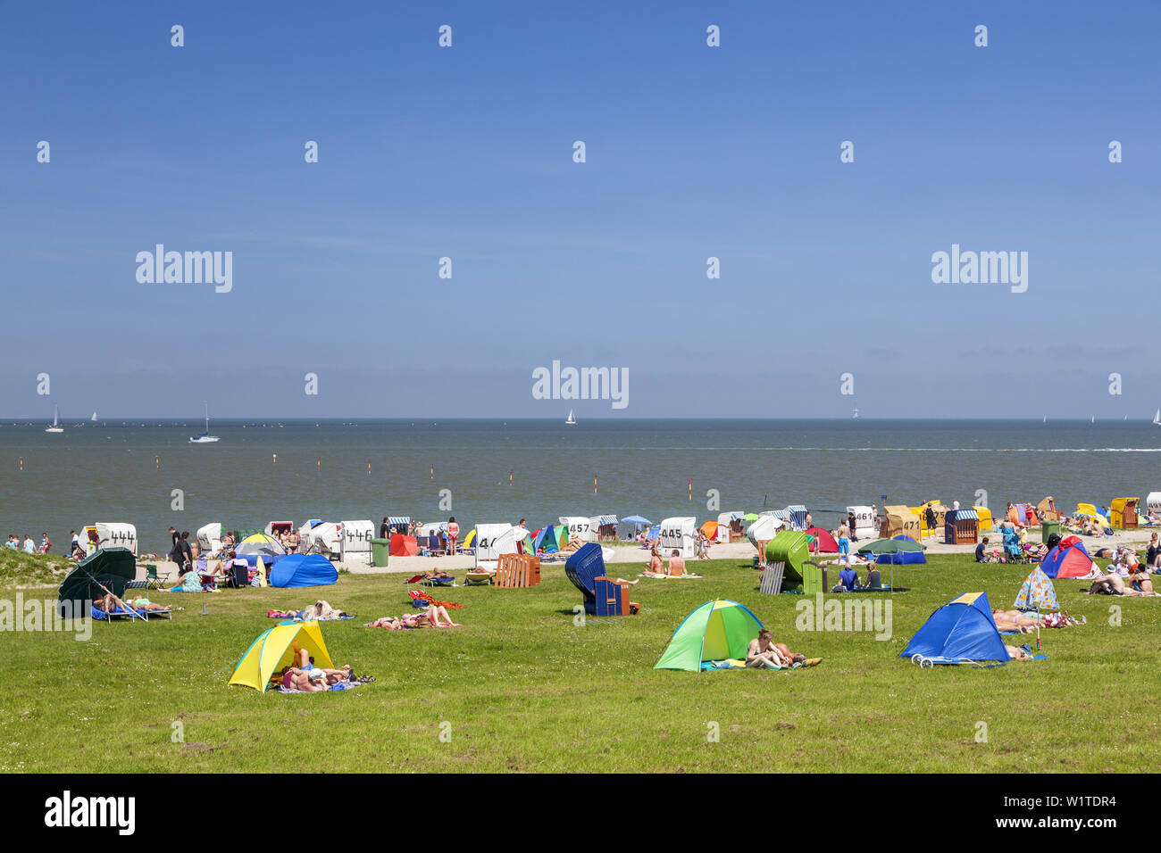 Strand in Hooksiel, Ostfriesland, Friesland, Niedersachsen, Norddeutschland, Deutschland, Europa Stockfoto