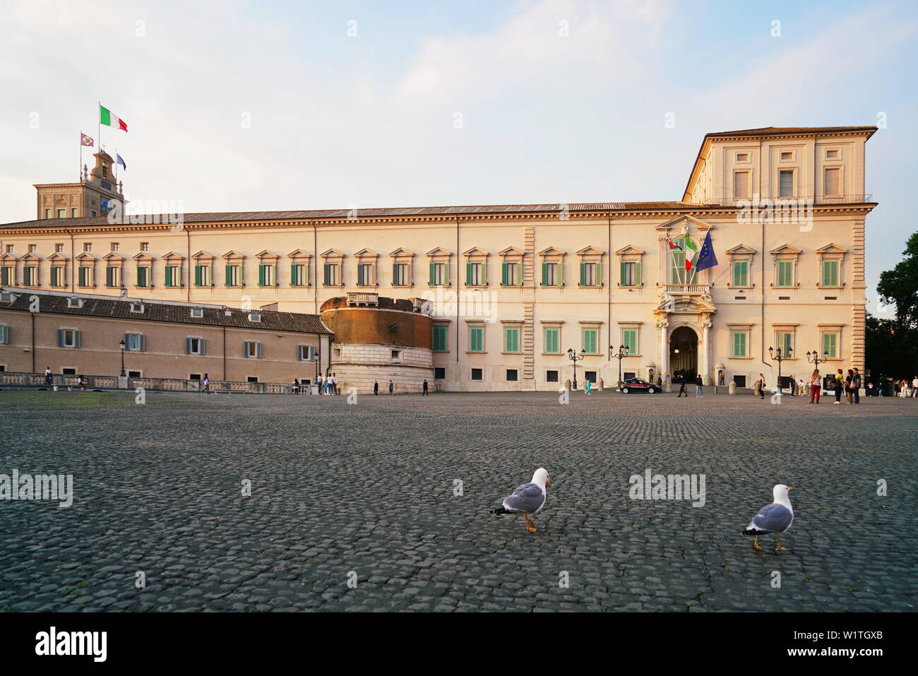 Palazzo del Quirinale, dem Sitz des Präsidenten der Italienischen Republik. Rom, Italien, Juni 2019 Stockfoto