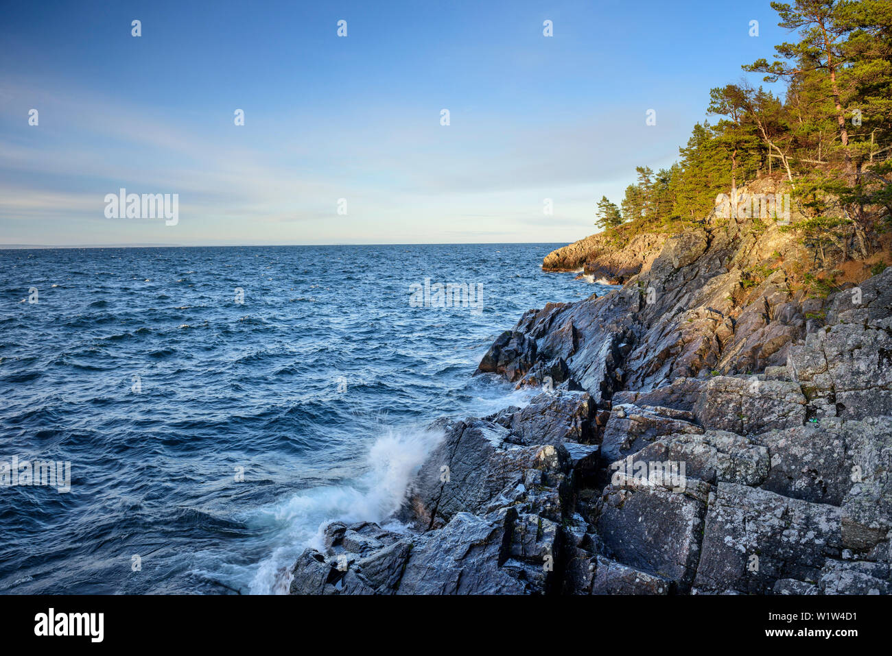 Bucht von See, See, Vaettern Vaettern Oestergoetland, Schweden Stockfoto
