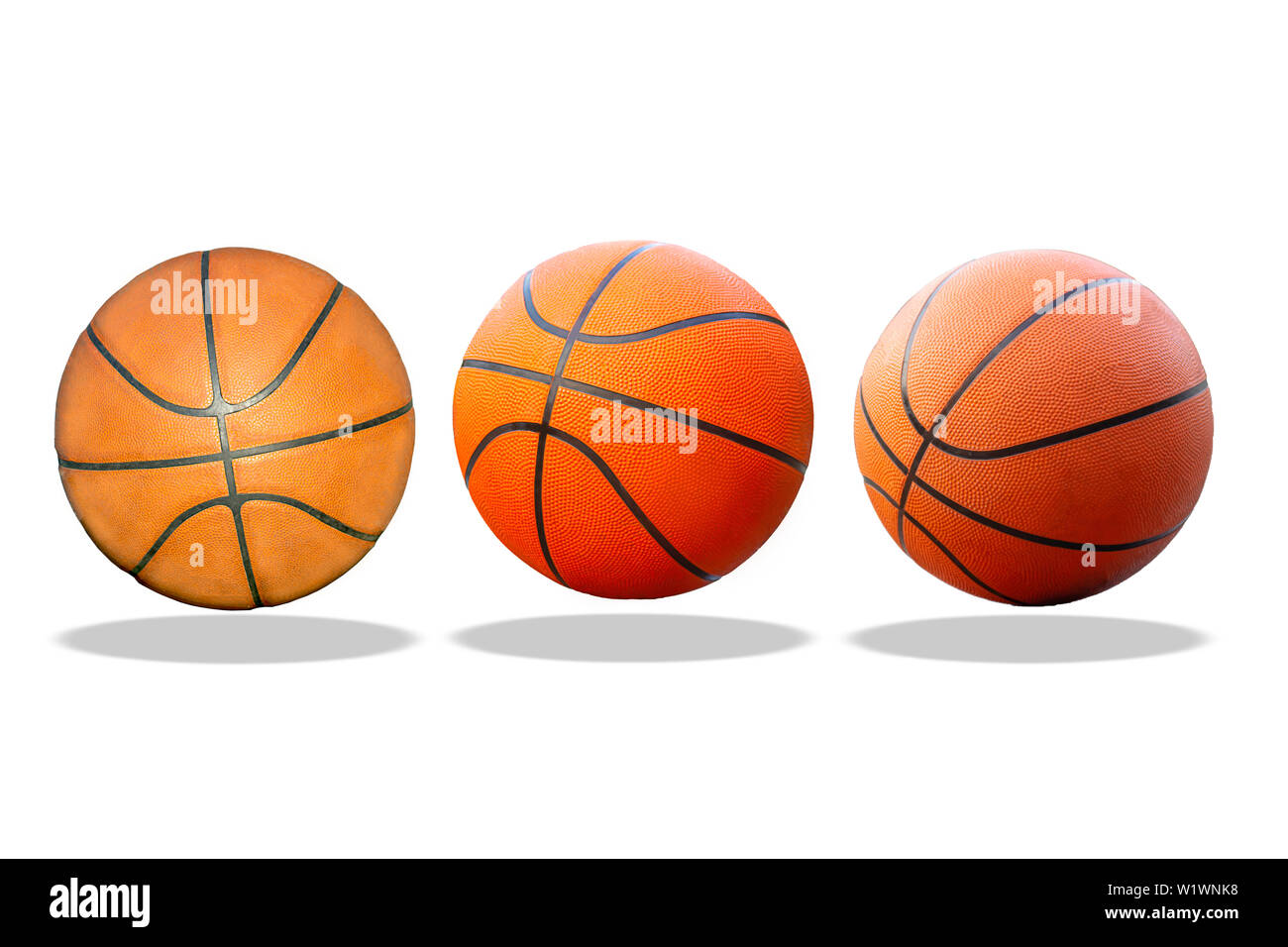 Basketball auf einen weißen Hintergrund mit Freistellungspfaden. Stockfoto