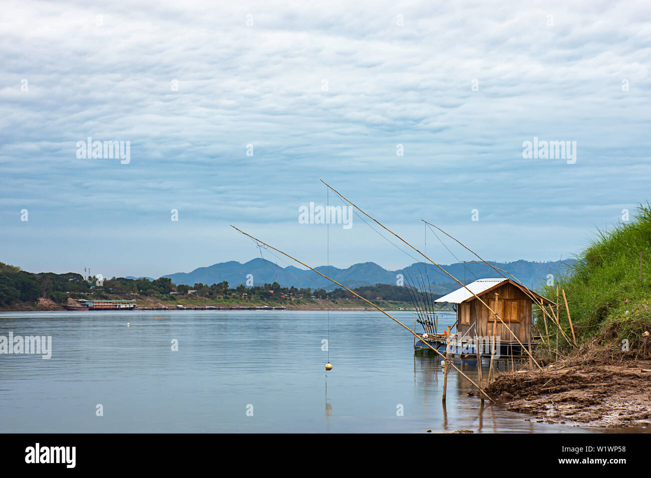 Die schwimmenden Fischen und Sky auf dem Mekong Fluss in Loei in Thailand. Stockfoto