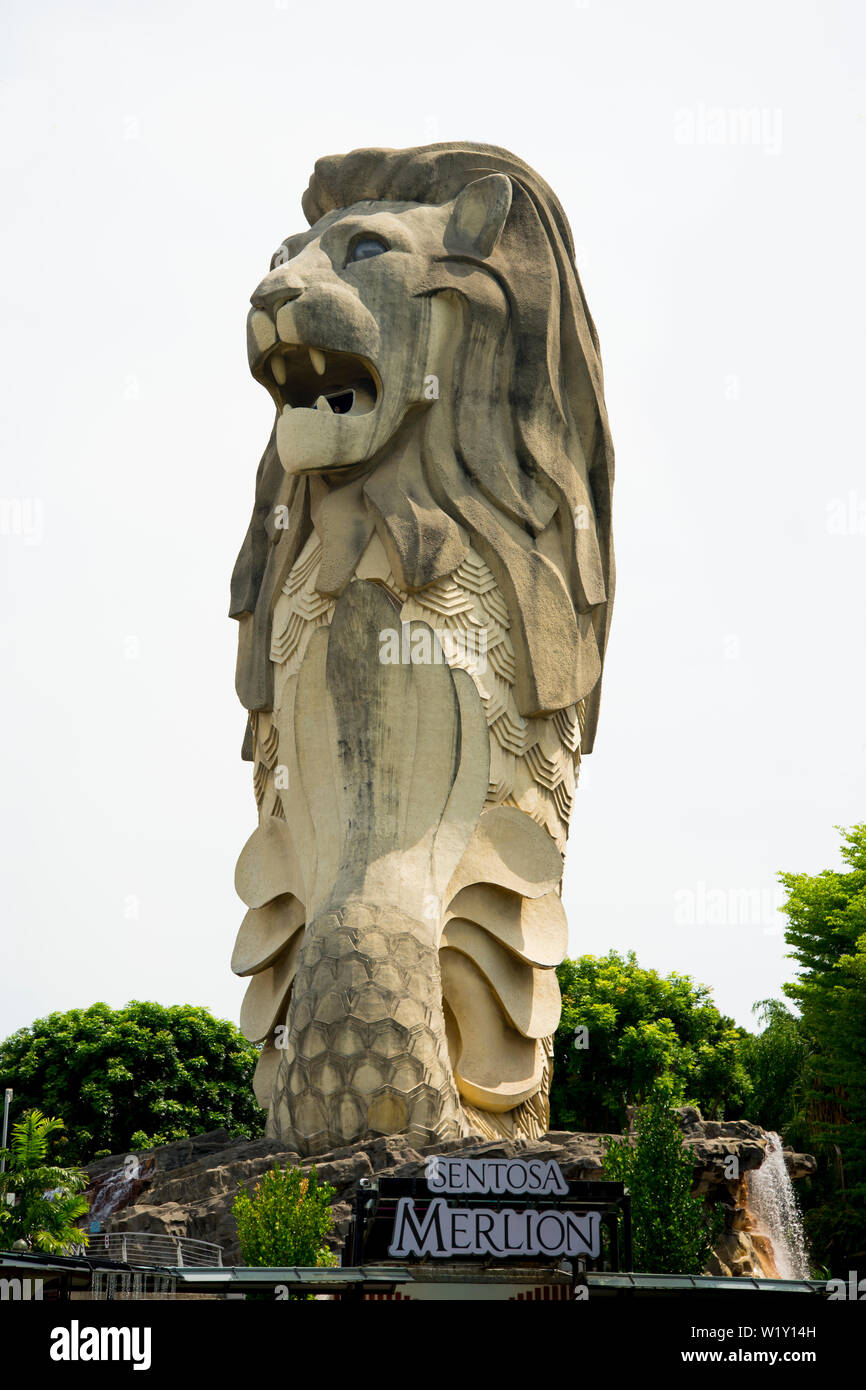 Iconic Merlion Statue auf Sentosa Island - Singapur Stockfoto