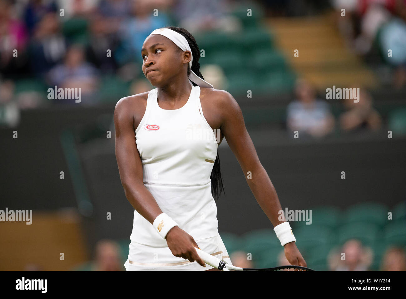 LONDON, ENGLAND - Juli 03: Cori Gauff der USA in Aktion während ihrer Frauen singles zweite Runde am dritten Tag der Meisterschaften - Wimbledon 2019 bei All England Lawn Tennis und Croquet Club am Juli 03, 2019 in London, England. Stockfoto