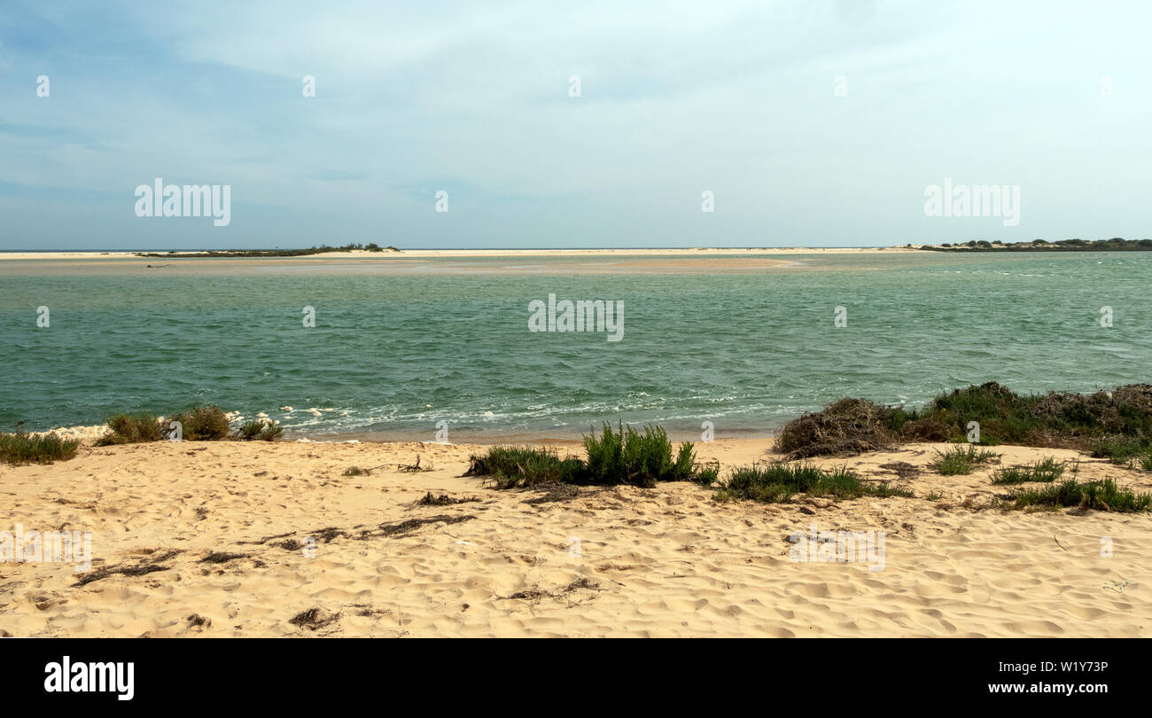 Ein sehr schöner Strand im südlichen Portugal Stockfoto