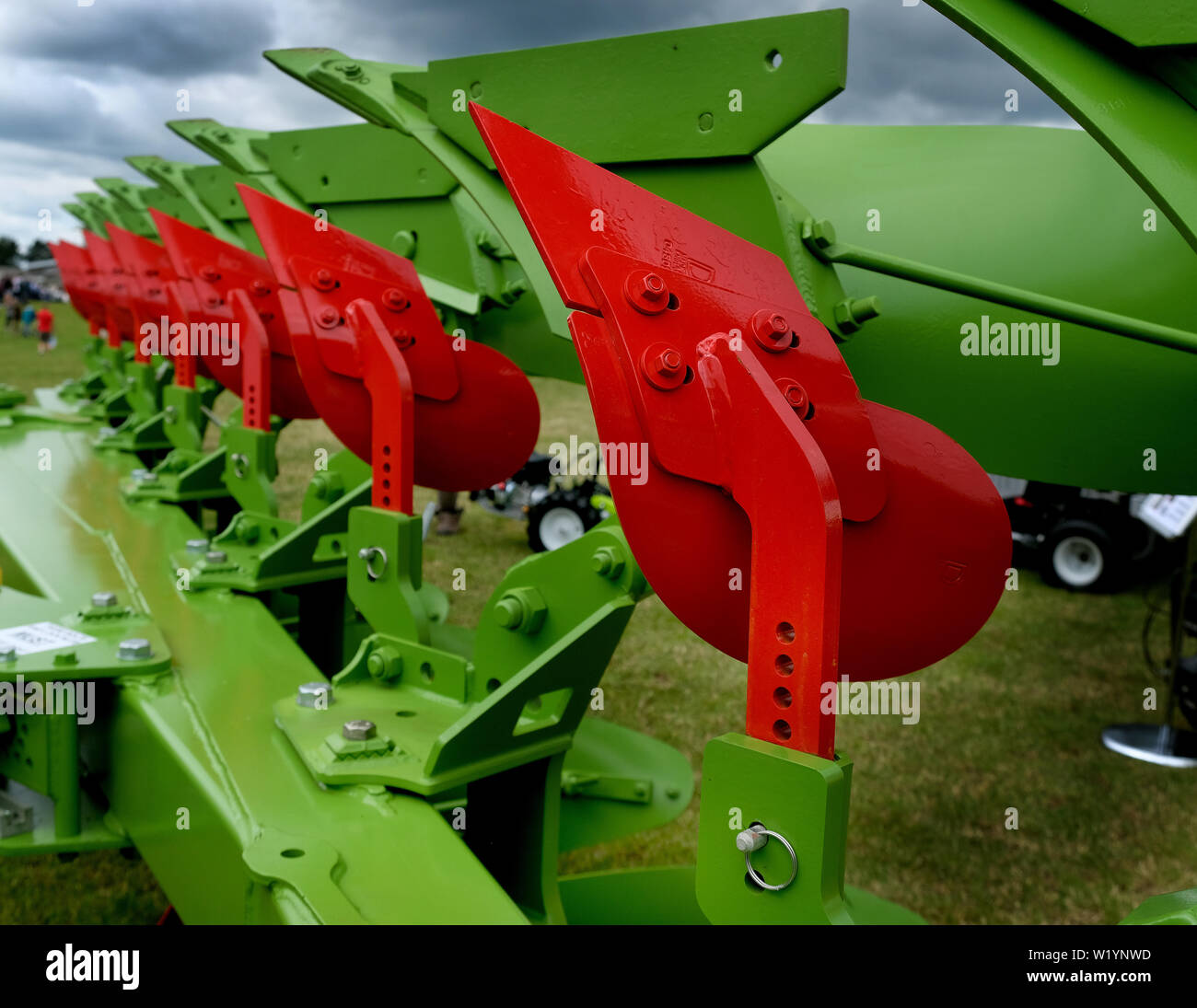 Moderne High-Tech Landmaschinen auf zeigen. Stockfoto