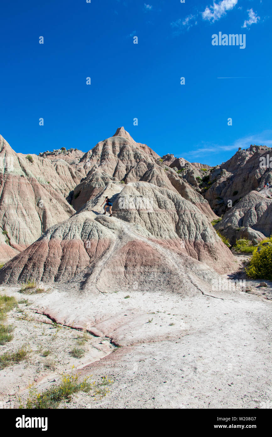 Frau klettern Berg Stockfoto