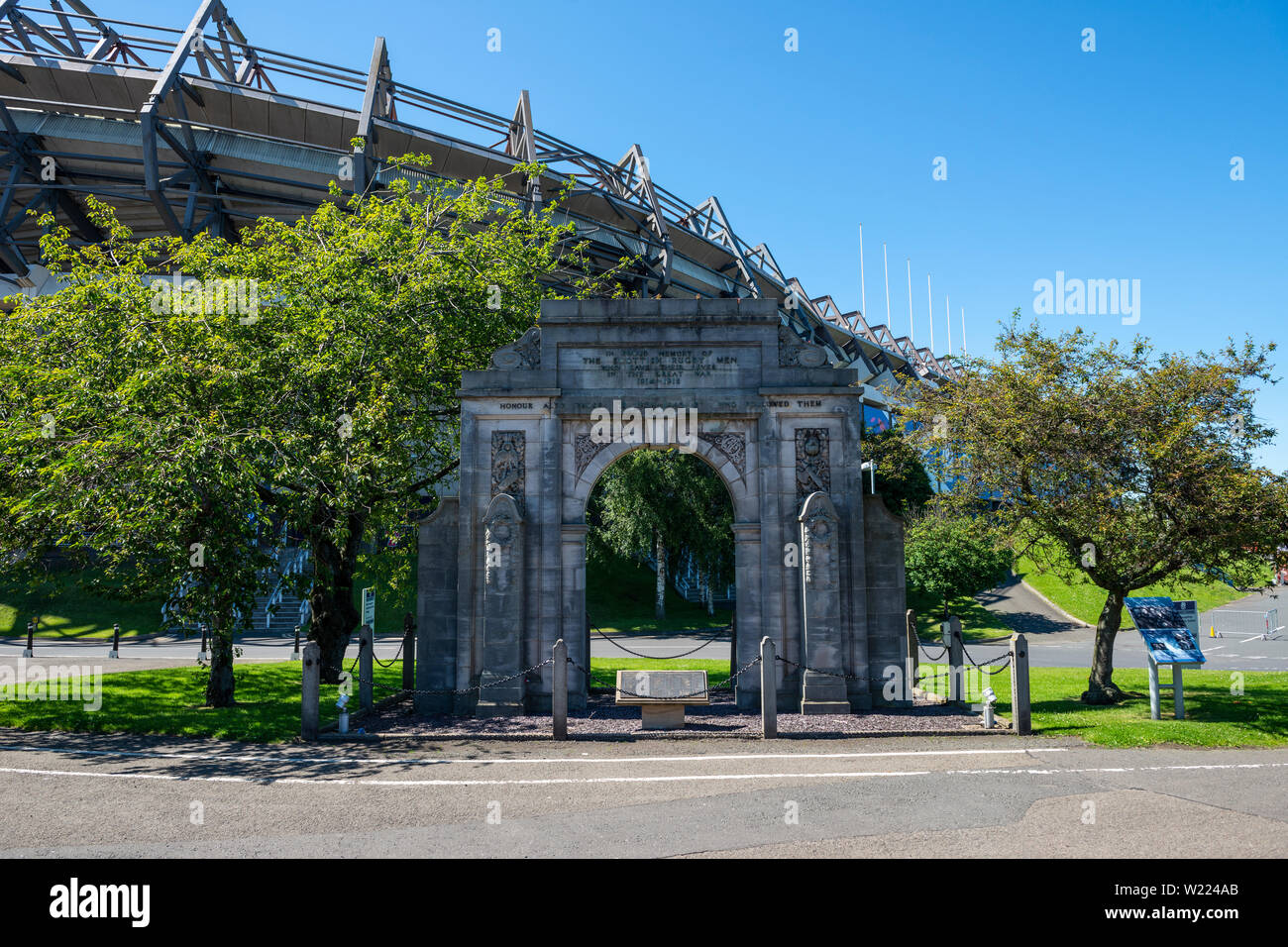 Denkmal für Scottish Rugby Spieler, die ihr Leben in den Großen Krieg und WW2 bei Murrayfield Stadion Murrayfield, Edinburgh, Schottland, Großbritannien verloren Stockfoto