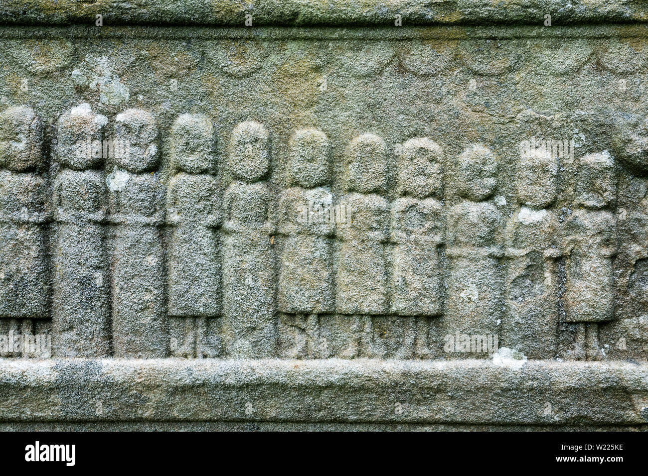 Details eines alten Grabstein, der ehemalige evangelische Pfarrkirche von Abterode, Werra-Meißner-Kreis, Hessen, Deutschland, Europa Stockfoto