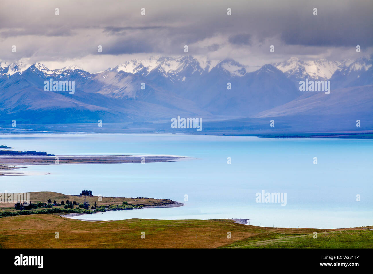 Lake Tekapo und Südlichen Alpen, Region Canterbury, Südinsel, Neuseeland Stockfoto