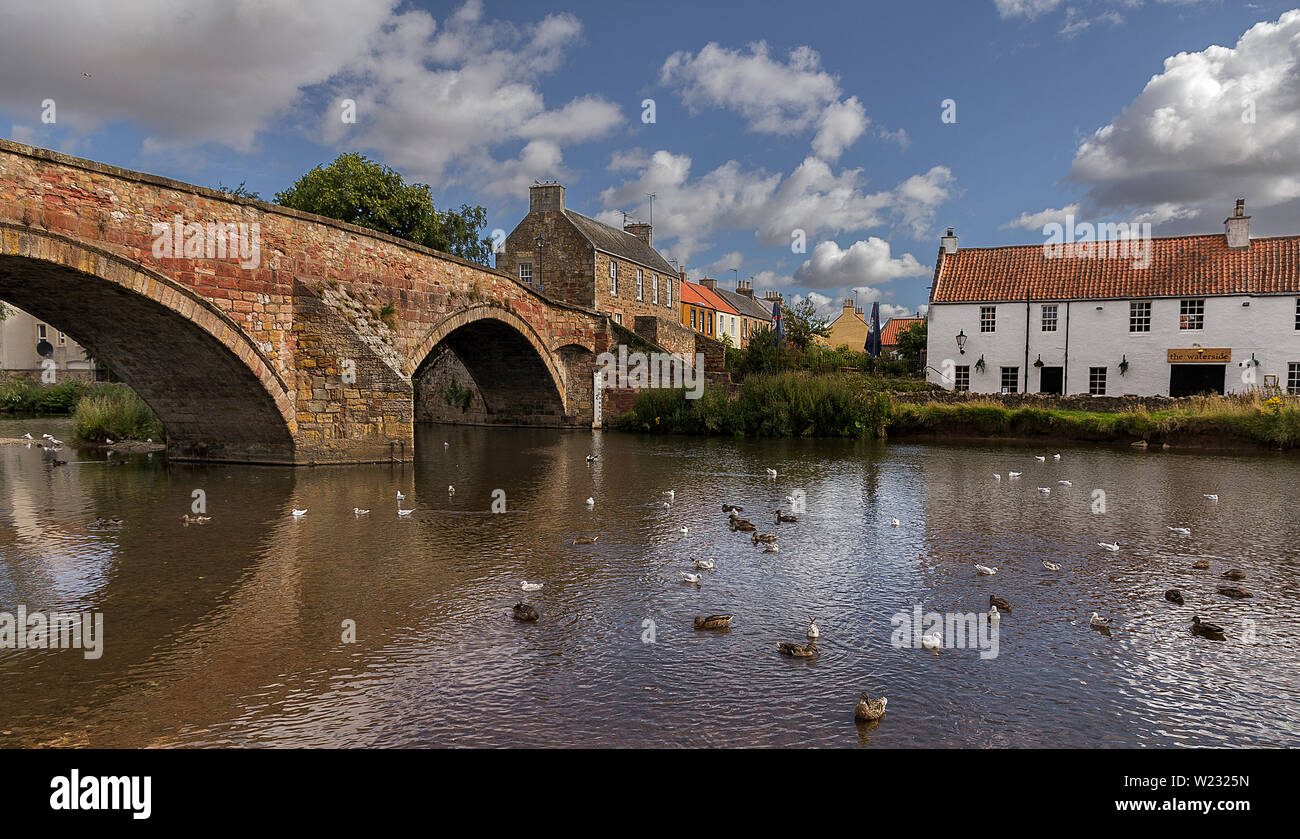 Nungate und Fluss Tayne in Haddington (Schottland, Vereinigtes Königreich Stockfotografie Alamy Nungate und Fluss Tayne in Haddington (Schottland, Vereinigtes Königreich Stockfotografie Alamy