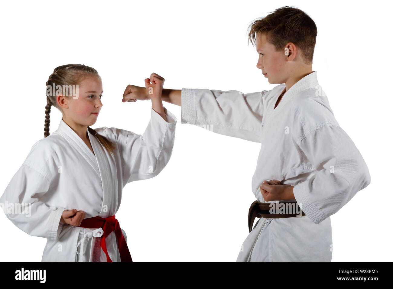 Kaukasische vor - jugendlich Mädchen und Teenager, Karate Stockfoto