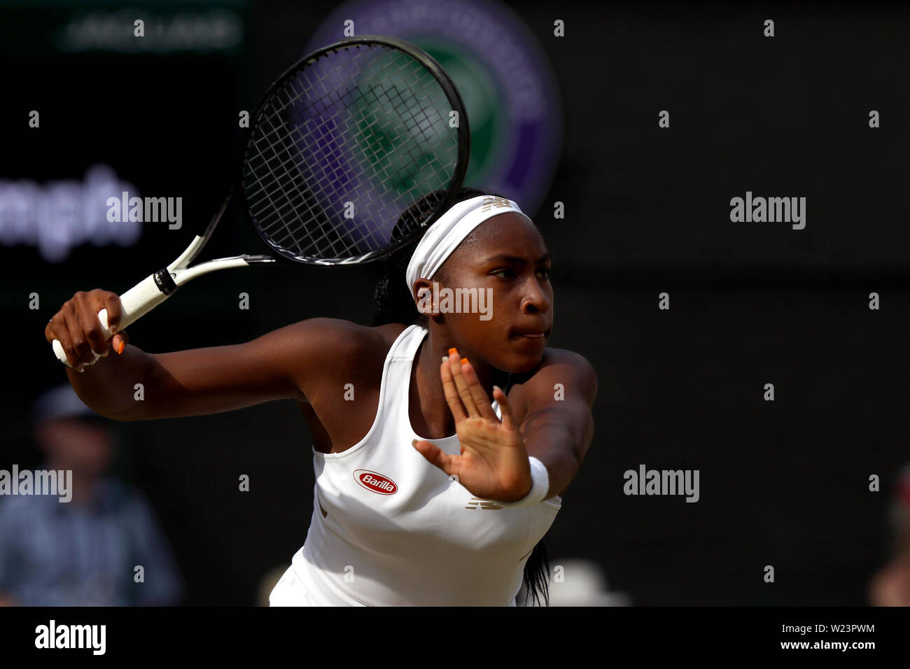 London, Großbritannien. 05. Juli, 2019. Wimbledon, 5. Juli 2019 - Cori Gauff während ihrer dritten Runde Spiel gegen Polono Herzog heute in Wimbledon. Quelle: Adam Stoltman/Alamy leben Nachrichten Stockfoto