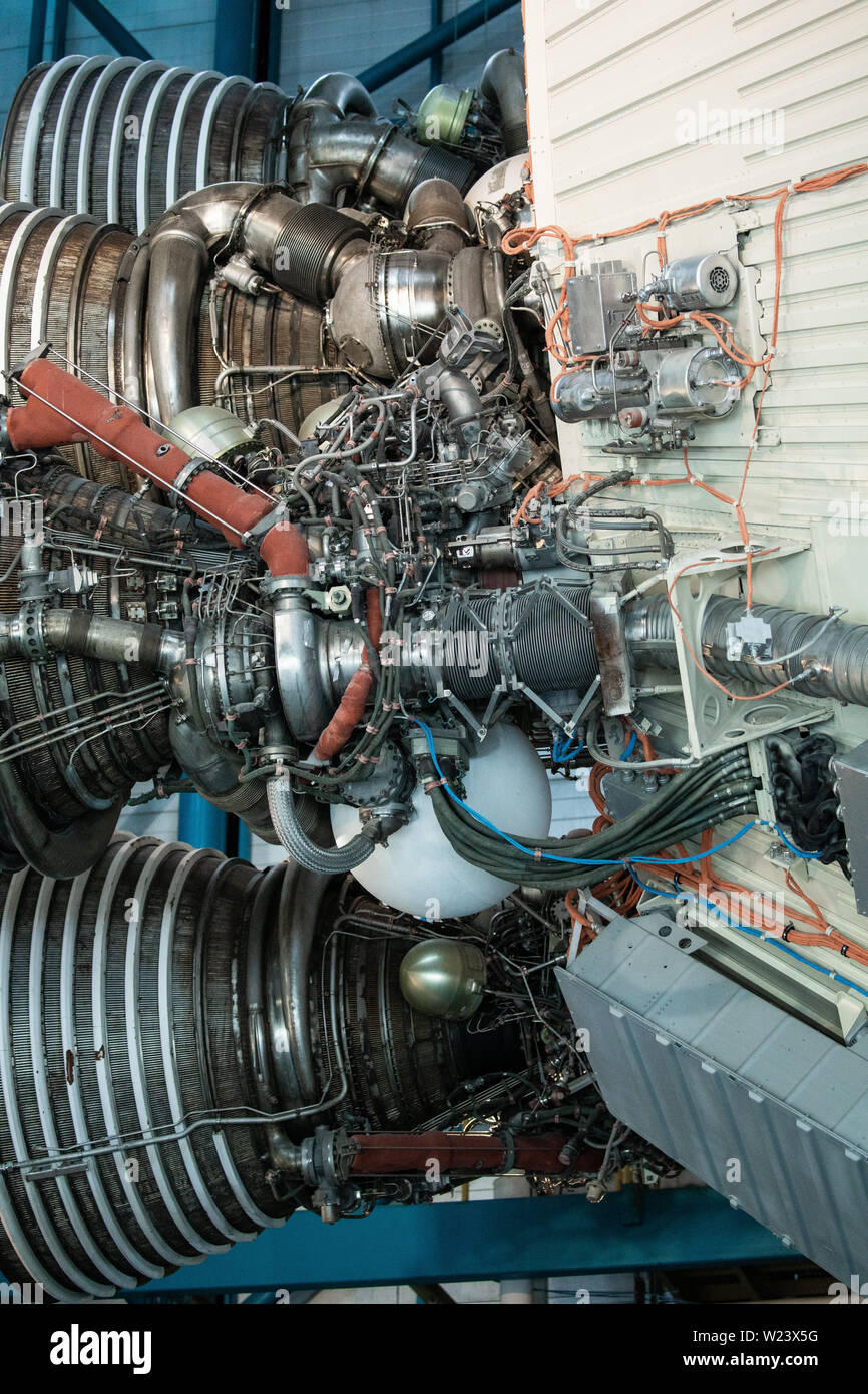 Apollo/Saturn V-Center. Space Hangar mit Rakete. Stockfoto
