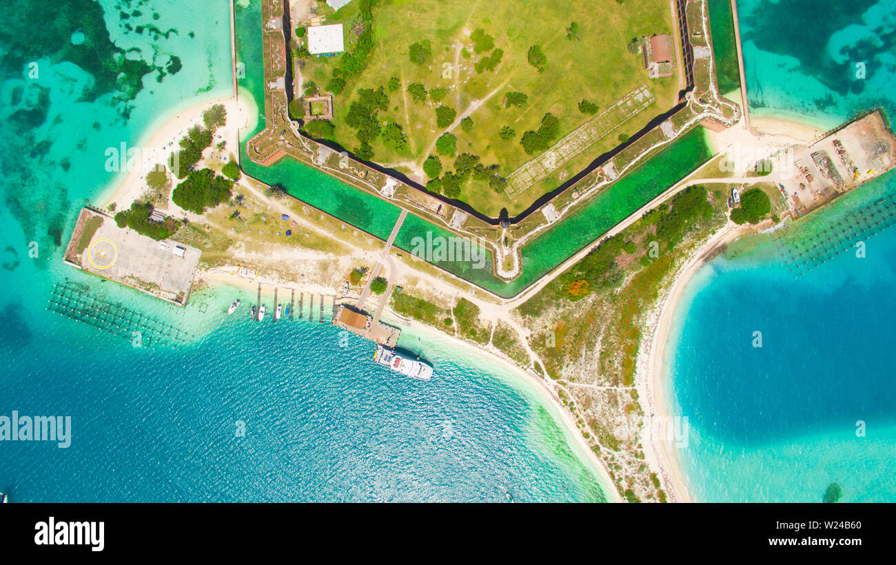 Dry Tortugas National Park. Florida. Fort Jefferson. USA. Luftaufnahme. Yankee Freedom Fähre. Stockfoto