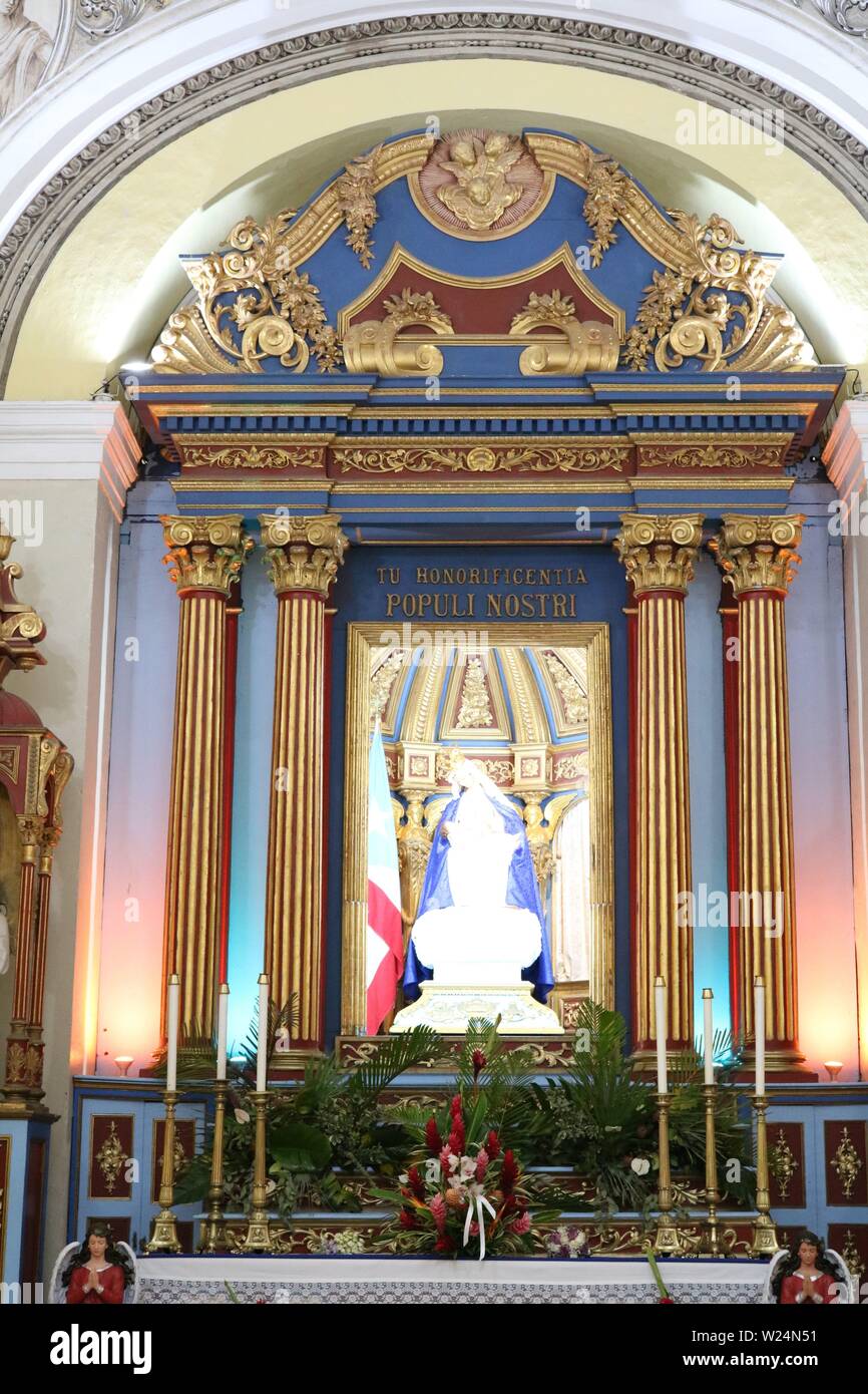 Katholische Kirche in der Altstadt von Puerto Rico Stockfoto