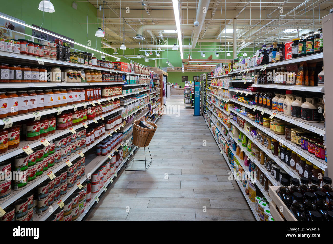 Leeren Gang in der amerikanischen Lebensmittelgeschäft Stockfoto