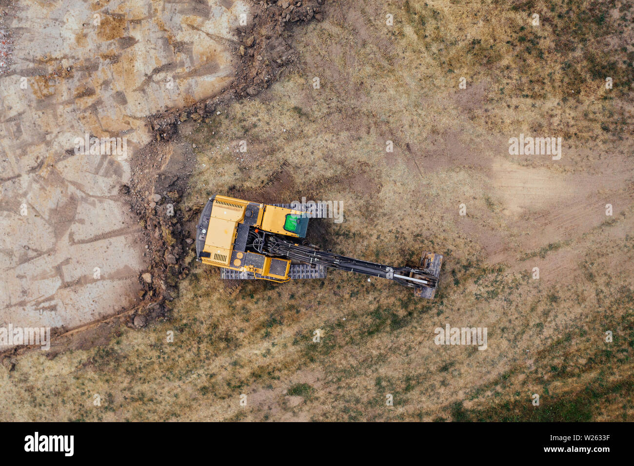 Luftaufnahmen von einem verlassenen Bagger. Stockfoto