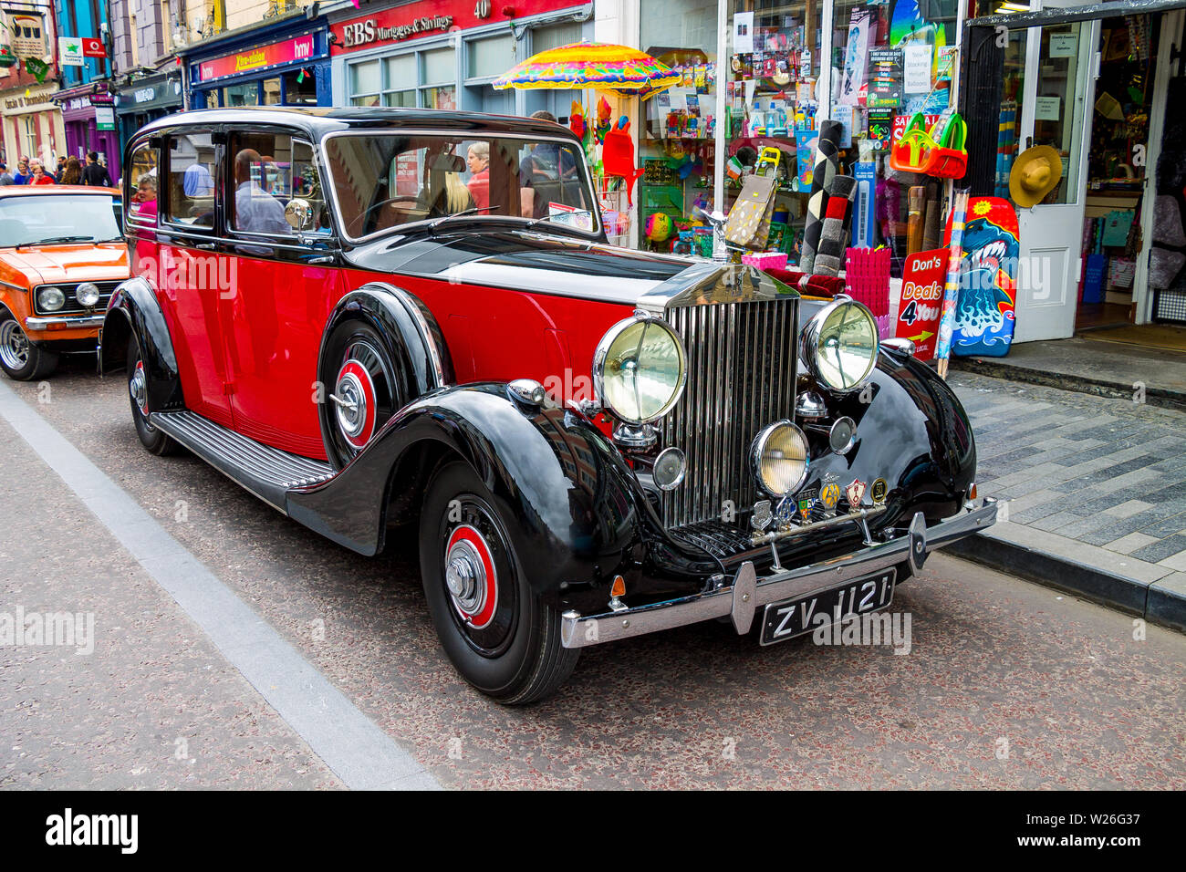 1938 Roter Rolls Royce Wraith Oldtimer. Stockfoto