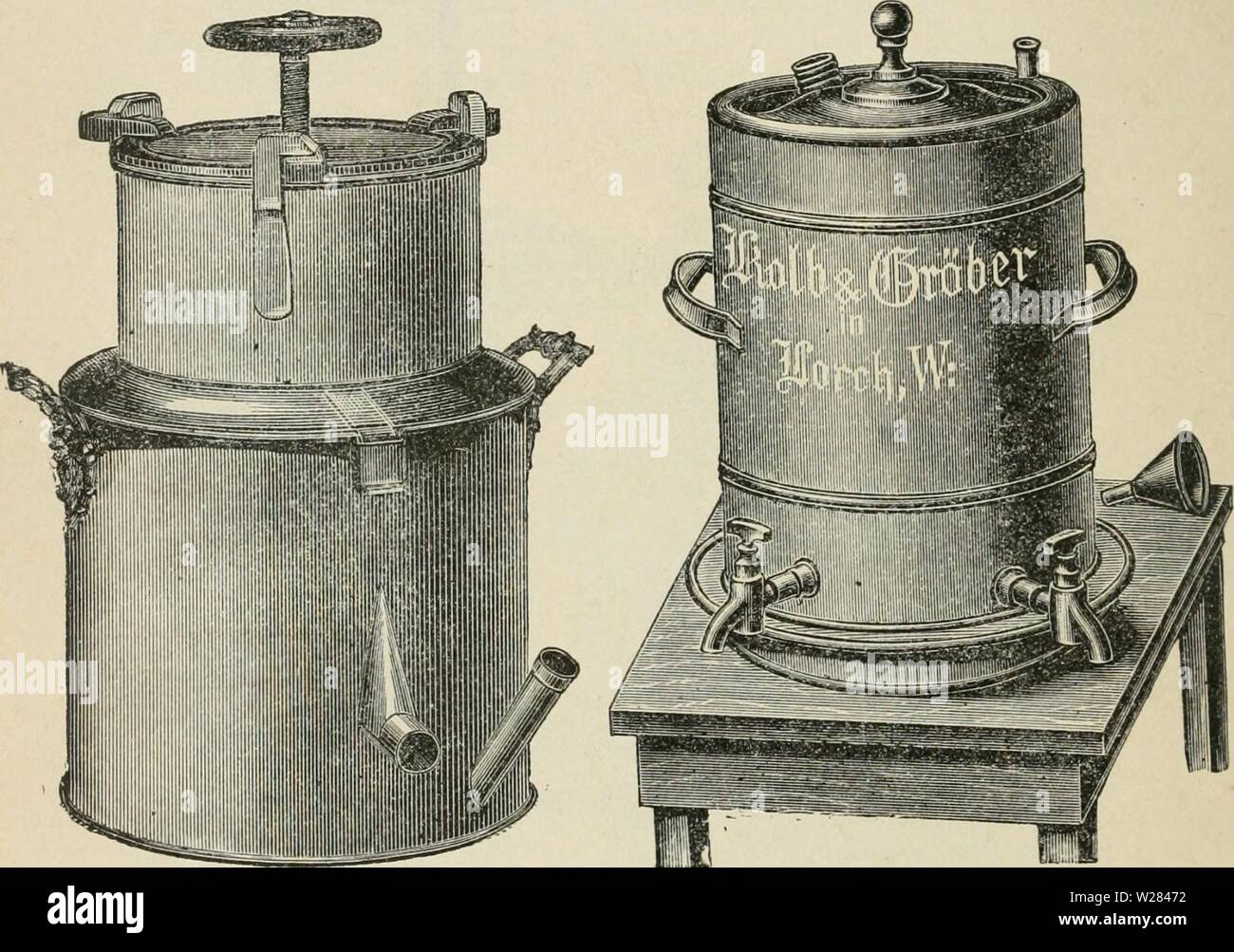 Archiv Bild ab Seite 357 von Das Buch von der Biene. Das Buch von der Biene dasbuchvonderbie 00 witzg Jahr: 1898 342 öienenjuctgeväte. 33. inig - iinb Paäjühlärnppnrat. (Gig. 242.)® er 5 tpparat befte lüte qu't, § ber 3 Ei (i) nunci erjid) tltrf), au § 1963 boppelroanbioen Stojf. 4) Er Üiaum ävpijdjen ber SDoppeltuanbung bleut gur ufunme § 2 Bafjer §, ber innere9 anm gur 2 tufnal) uie § u läuternben SBacjeS onigä Ober werden. Wirb Dben ber Darm jd) (ieeube edel mit feitlidjen craube Gummi inftelten eine "X § § ermometer aufiiejet. S) er i (p|) arat, midjn üi jeben Erb gefegt merben fann, ich [t mit 1 ober 2 ein Stockfoto