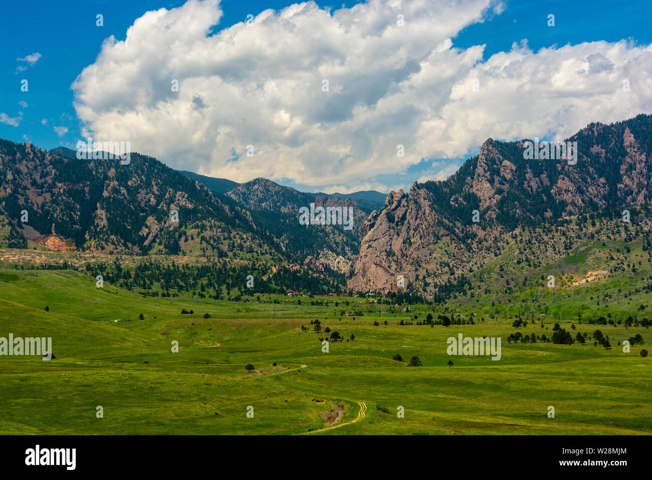 Eldorado Canyon in Boulder County, Colorado an einem sonnigen Tag Stockfoto