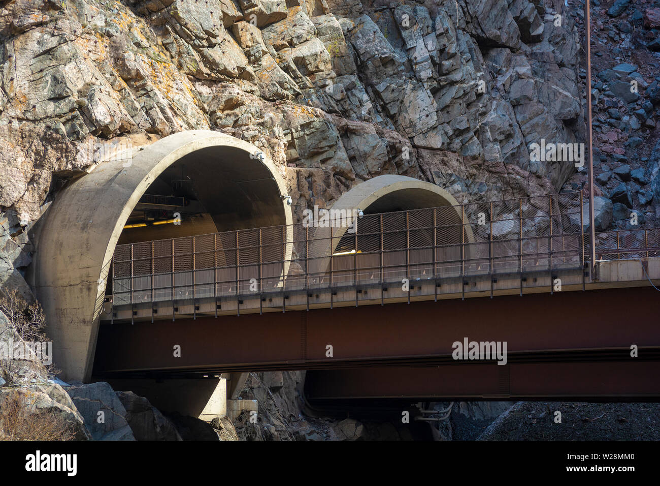 Hanging Lake Tunnel an der Interstate 70 in den Colorado Rocky Mountains Stockfoto
