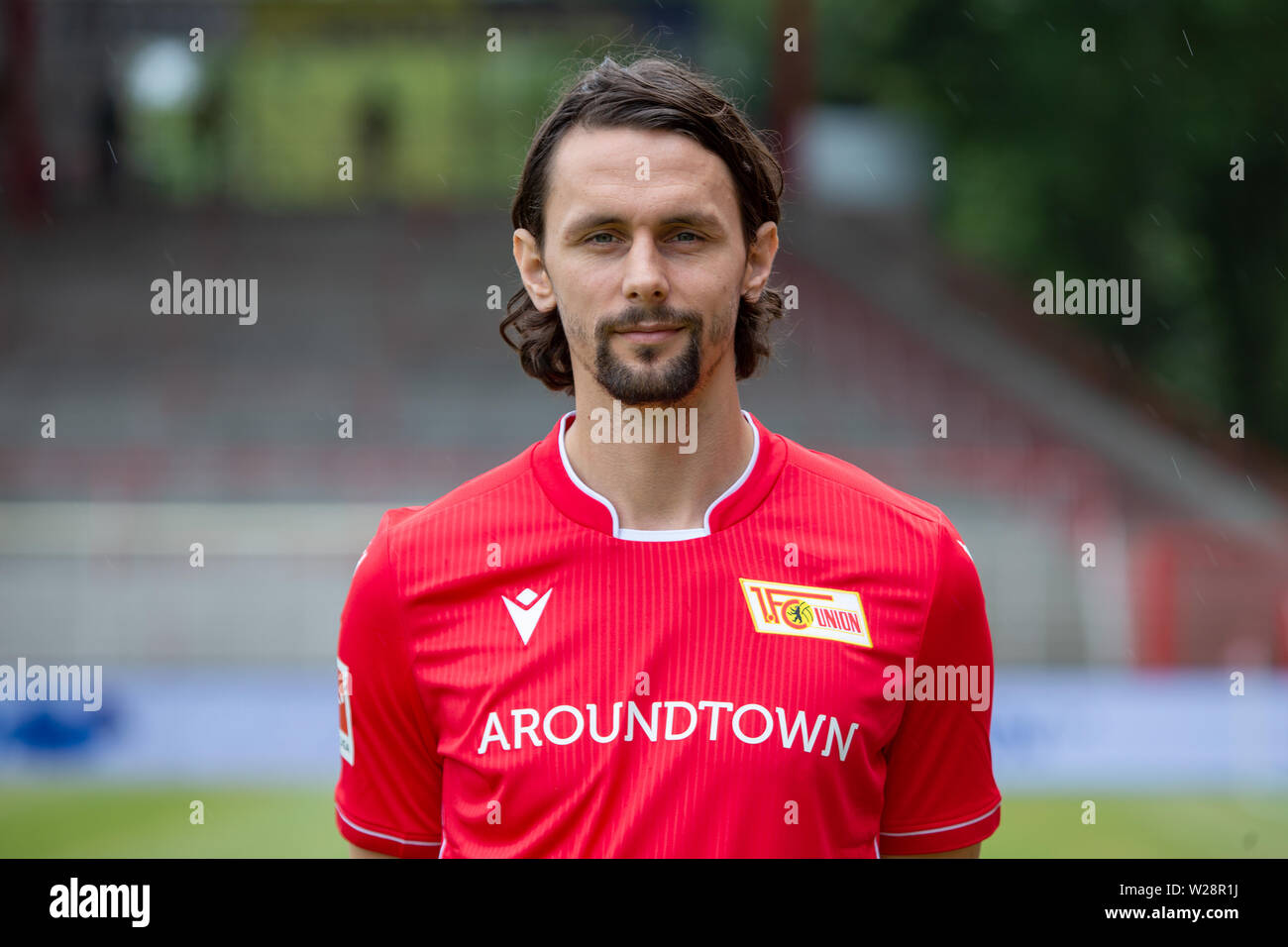 Berlin, Deutschland. 06 Juli, 2019. Fußball, Bundesliga: Fototermin 1. FC Union Berlin für die Saison 2019/20 th Neven Subotic Credit: Andreas Gora/dpa/Alamy leben Nachrichten Stockfoto