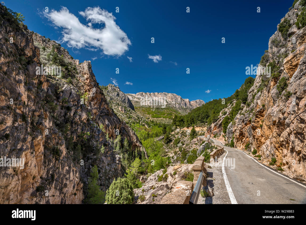 Karst Felsformationen, Rio Guadalope Canyon, Straßen Montoro de Mezquita, Organos de Montoro, Maestrazgo, Provinz Teruel, Aragon, Spanien Stockfoto
