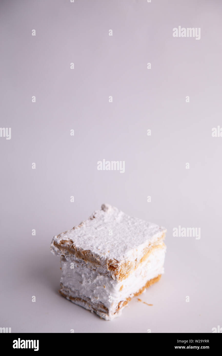 Köstliche pastell Baiser weiß Strudel Stockfoto