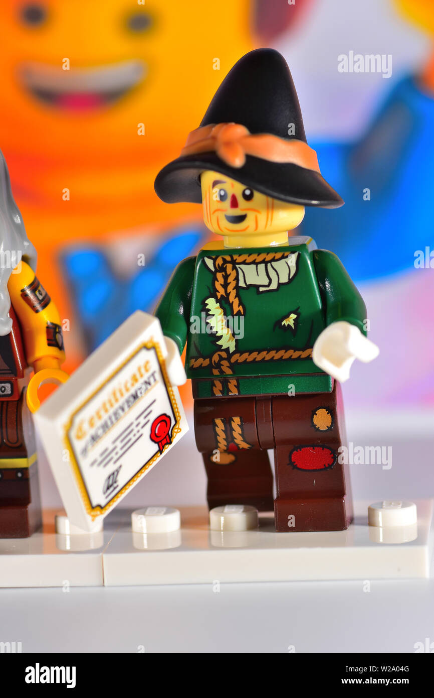 Lego Film 2 Figuren Vogelscheuche Stockfoto