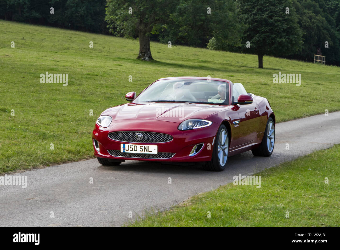 Jaguar XK Portfolio Auto; historics, vintage Motoren und Collectibles 2019; Leighton Hall Verkehr zeigen, Sammlung von Autos und Oldtimer. Stockfoto