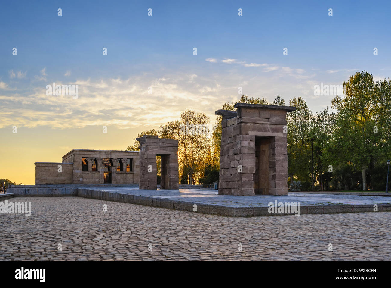 Madrid Spanien, City Skyline Sonnenuntergang am Tempel von Debod Stockfoto