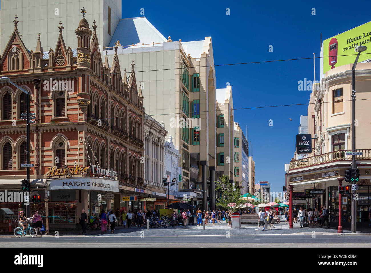 Australien, South Australia, Adelaide, Ecke Streel Rundle Mall und King William Street Stockfoto