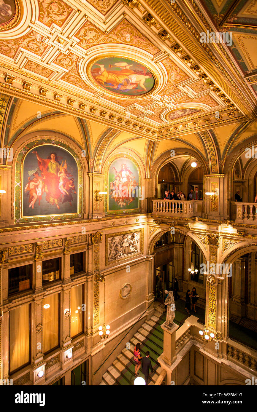 Freitreppe, Wiener Staatsoper, Wien, Österreich, Mitteleuropa Stockfoto