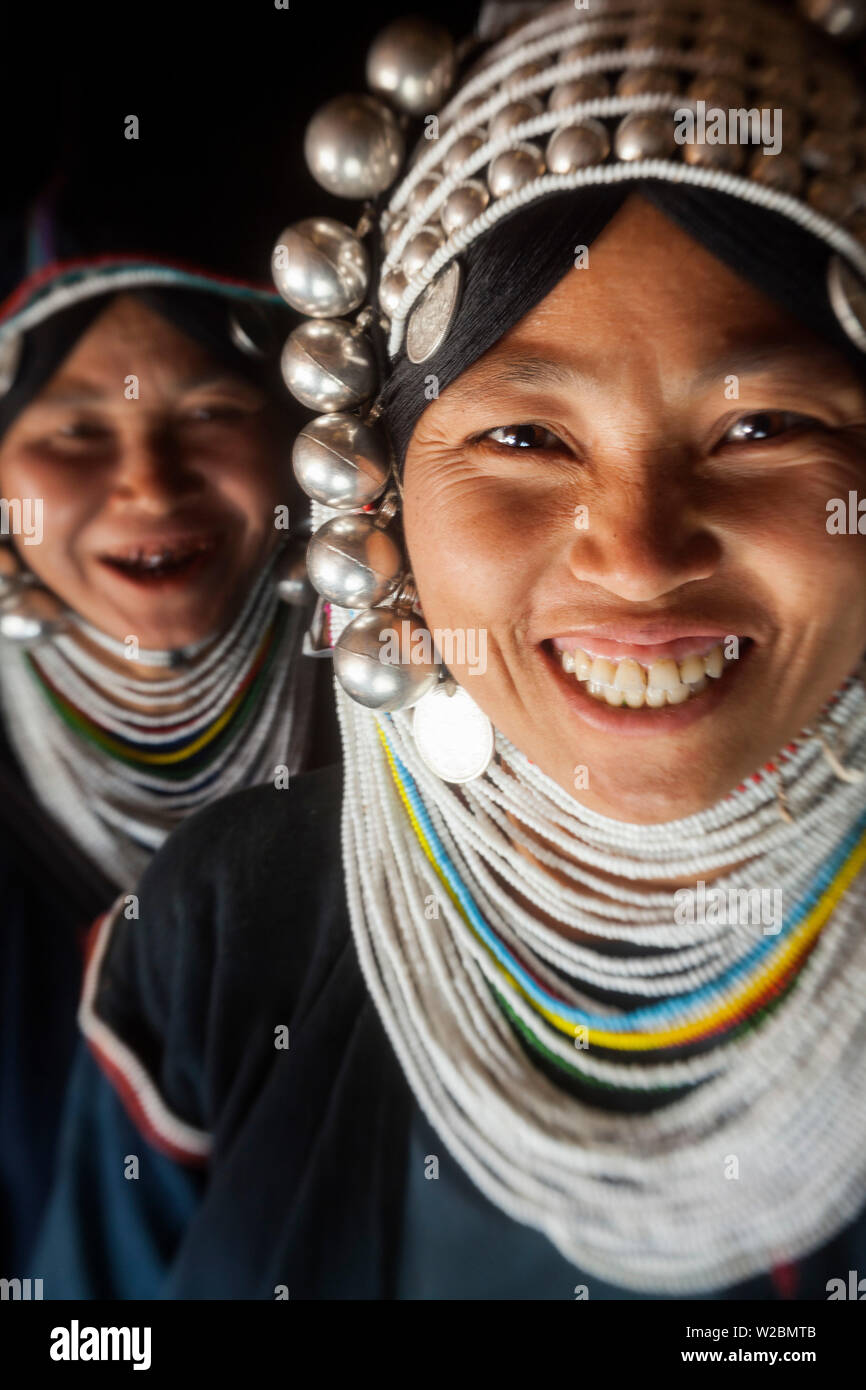 Akha Frau, Bergvolk, nr Kyaing Tong, goldenes Dreieck, Myanmar (Birma) Stockfoto