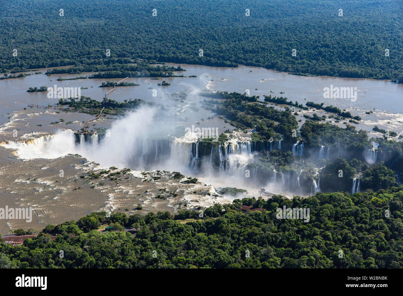 Luftaufnahme über Iguacu Falls, Iguacu (Iguazu) National Park, Brasilien Stockfoto