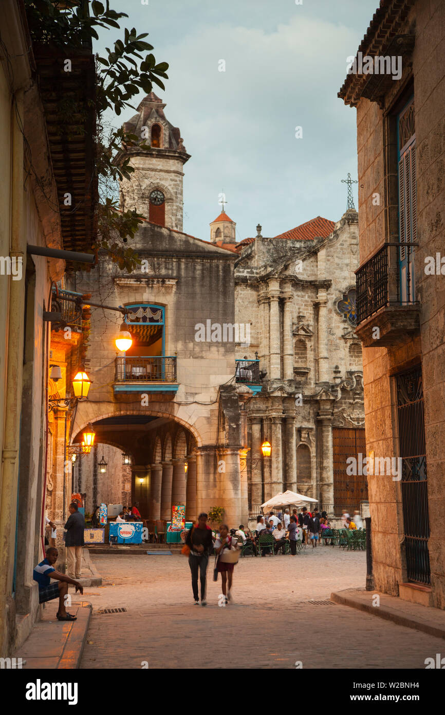 Die Catedral de la Habana, Plaza de la Catedral, Habana Vieja, Havanna, Kuba Stockfoto