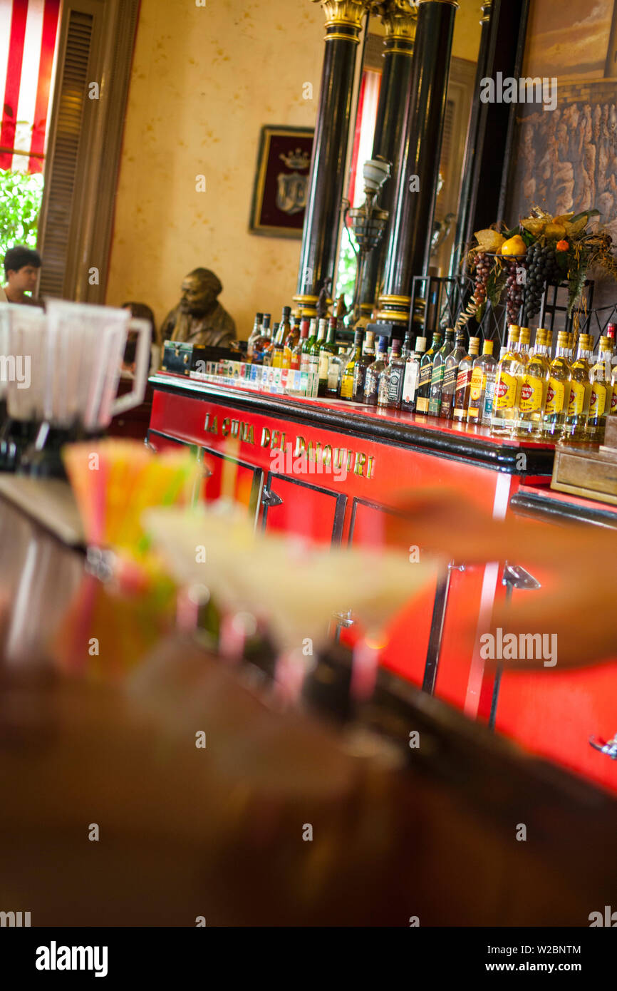 La Floridita Bar (Heimat der Daiquiri Cocktail und Hemingways Lieblingsbar), Havanna, Kuba Stockfoto