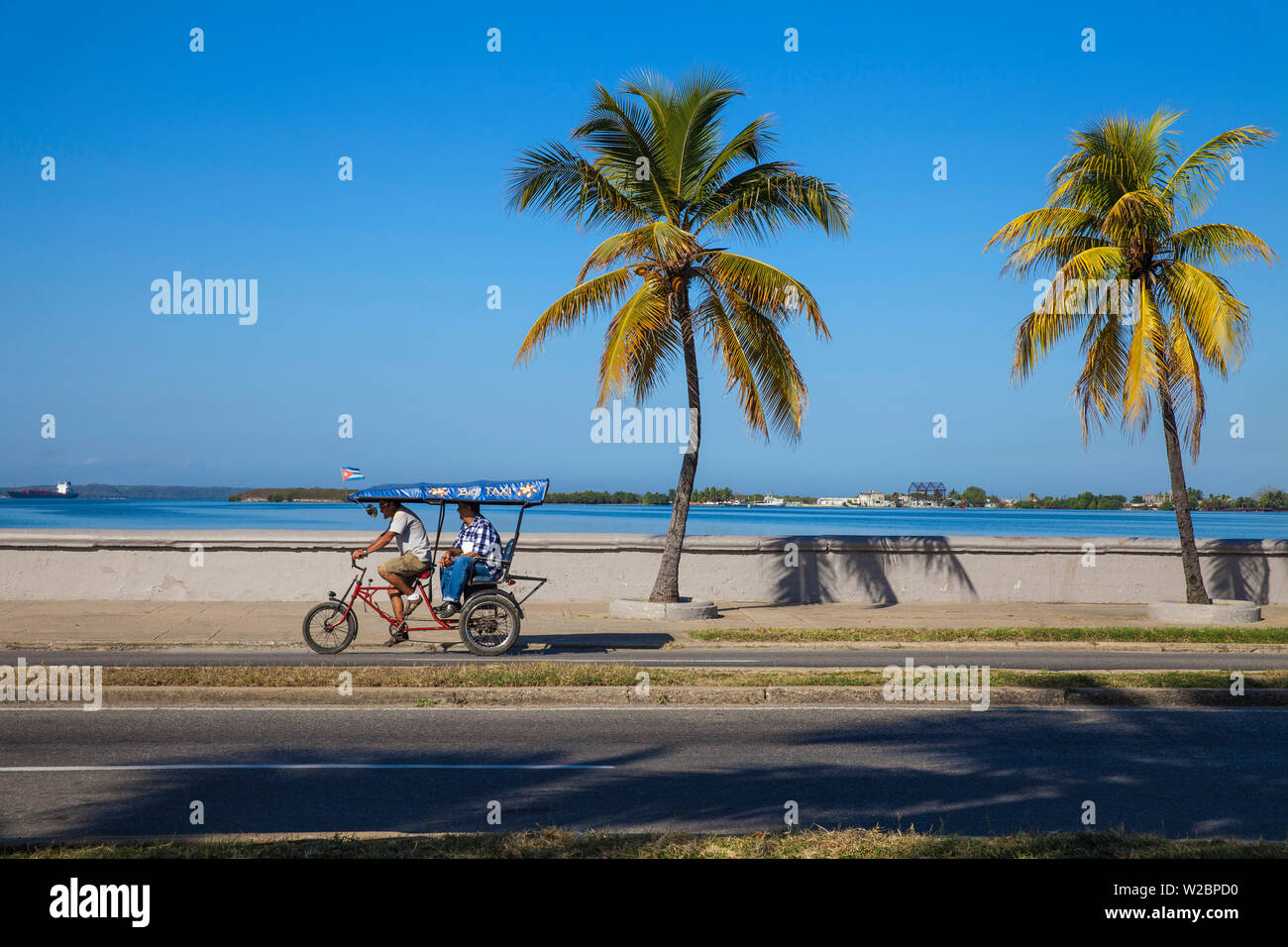 Cuba, Cienfuegos, der Malecon verbindet die Stadt Punta Gorda Stockfoto