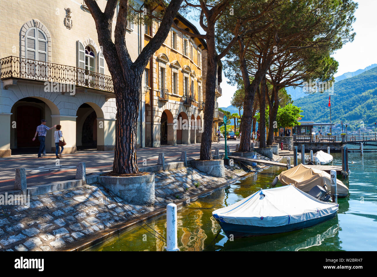 Das idyllische Dorf am Seeufer von Vico Morcote Lago di Lugano, Tessin, Schweiz Stockfoto