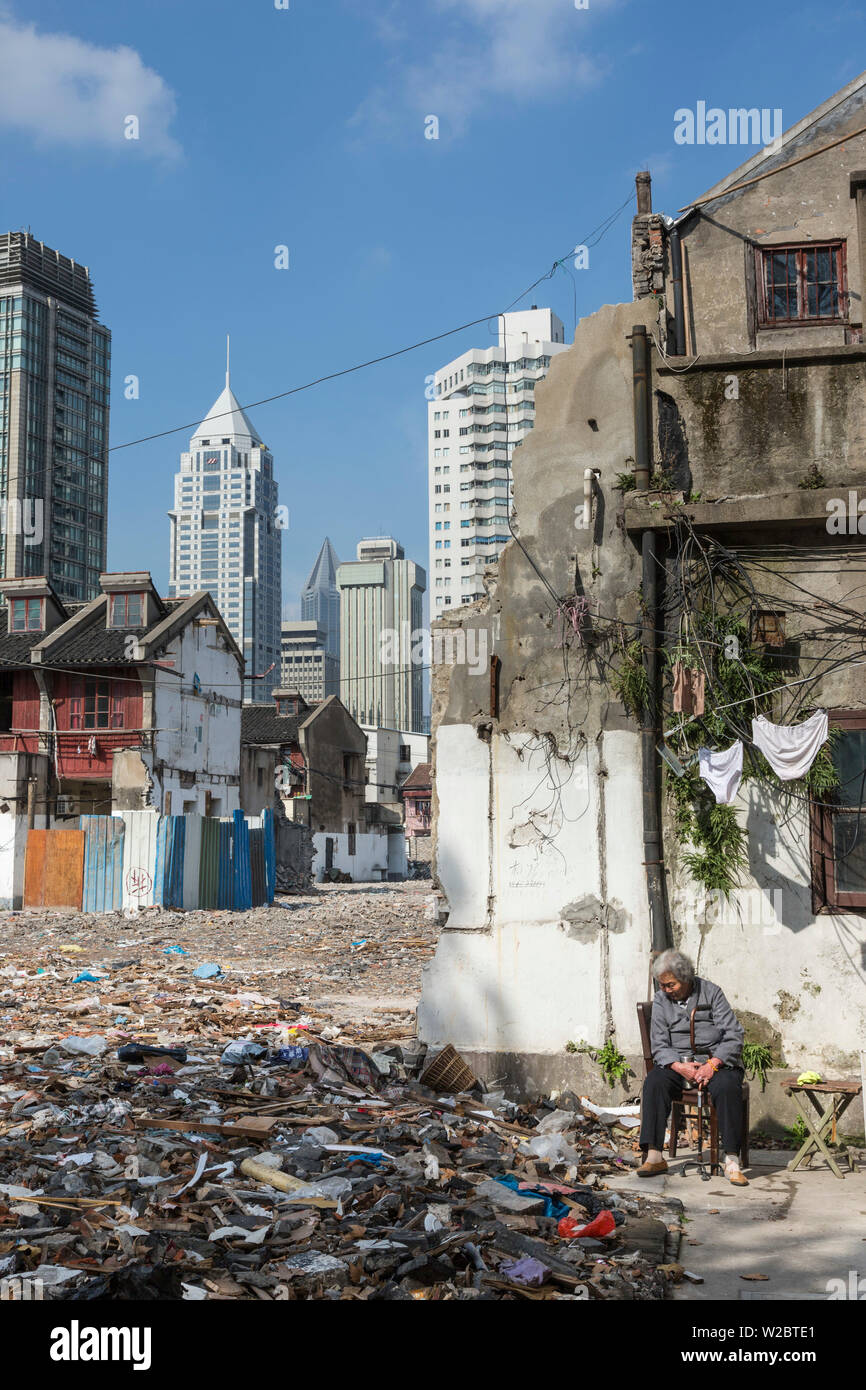 Das alte Shanghai für neue Entwicklung, Shanghai, China gelöscht Stockfoto